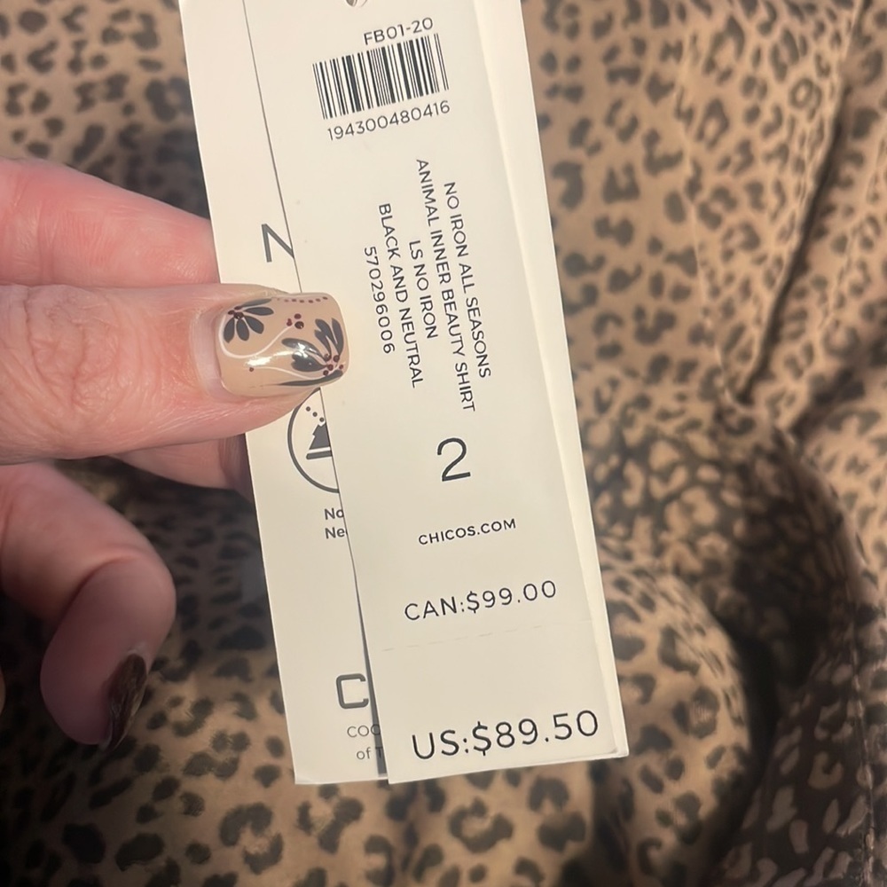 Chico's size 2 animal print long sleeve button down shirt. NWT - Picture 9 of 10